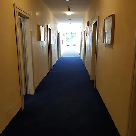 Le Cardinal Hotel
