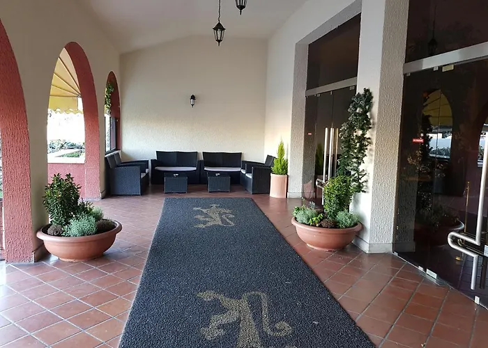 Hotel Le Cardinal 3*